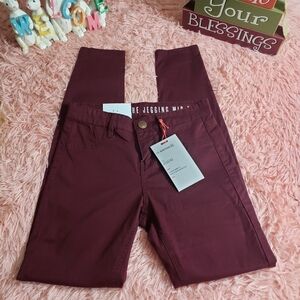 Nineteen 91 the jegging mid rise burgandy size 27